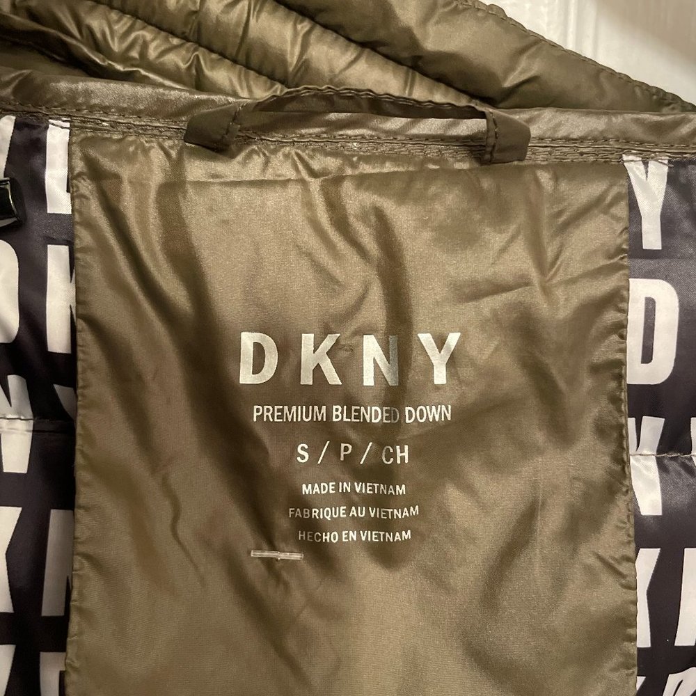 DKNY Women's Lightweight Bomber Jacket - Small - Picture 6 of 9